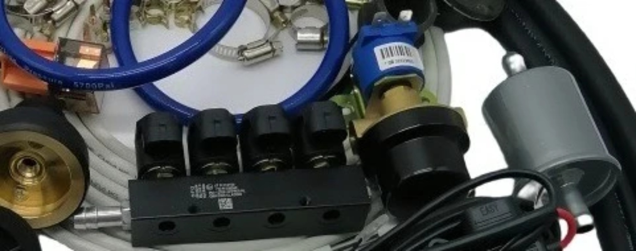 طقم تحويل الغاز المسال 150 مع  - مراجعة Car Electronics وسعره